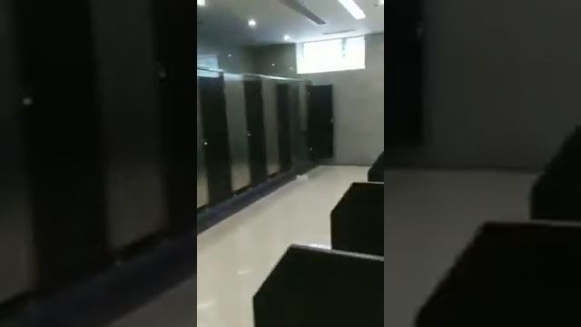 Как выглядит общественный туалет в Китае смотреть онлайн