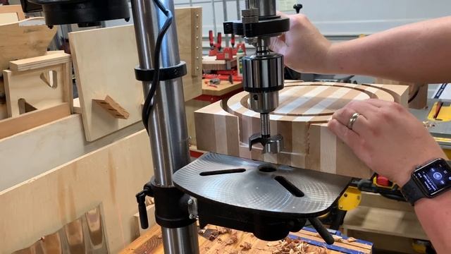 How to Make A Bowl with a Router смотреть онлайн