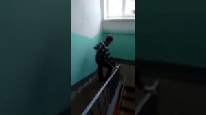 Алкаш трясётся