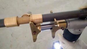 Процесс опрессовки фитинга и трубы из сшитого полиэтилена