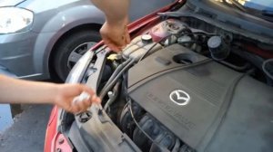 Mazda 3 проверка масла (прикол) сек$левого .