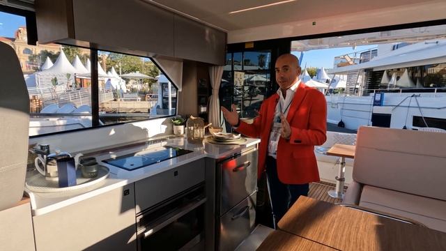 New BENETEAU ANTARES 12 - Recensione completa del nuovo Yacht per famiglie - Fiera Nautica di Canne смотреть онлайн