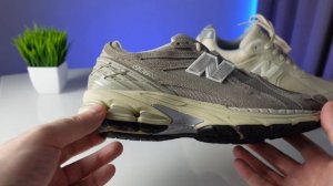 Tоп лучших повседневных кроссовок New Balance - 1906R VS 2002R