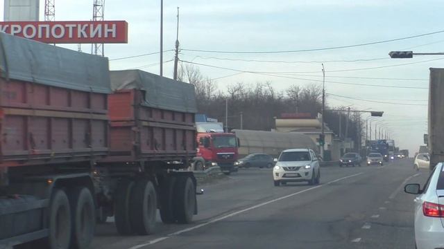?4 УАЗа с торгов/Пикапы ?Один на двух остался... смотреть онлайн
