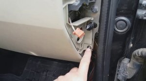 Замена салонного фильтра Рено Меган 2