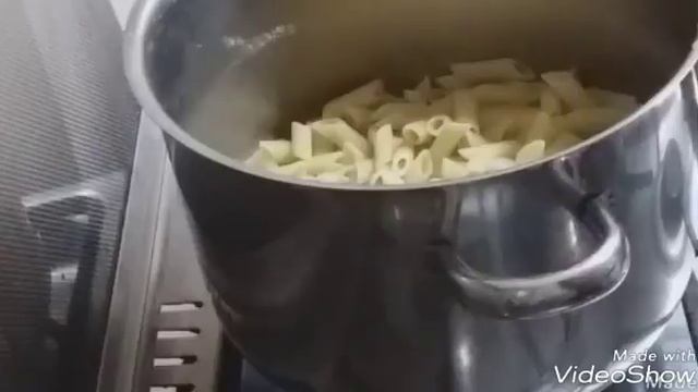 Макароны с тунцом. Быстро и вкусно. /Pasta with tuna смотреть онлайн