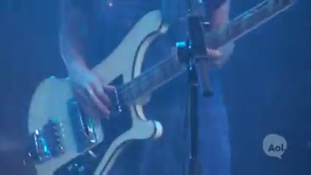 Warpaint - Undertow (Spinner interface) смотреть онлайн
