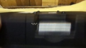 SHIVAKI   STV - 24LEDG9  при включении висит на заставке