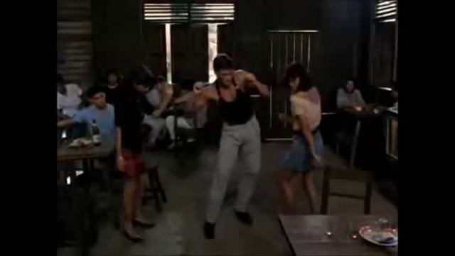 PSY Gangnam Style - Van Damme Dancing смотреть онлайн