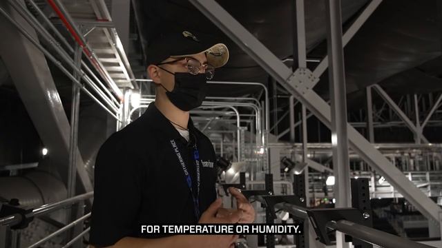 Gameday Delivered: Changing An NBA Court | Fiserv Forum Changeover Crew & HVAC Tech All-Access смотреть онлайн