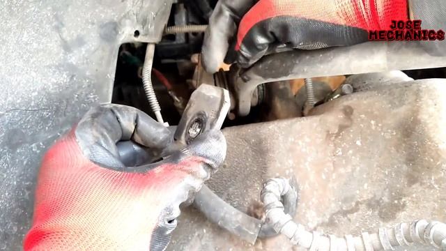 1999 Ford Ranger cambiar Cómo cambiar el brazo de control Superior (upper control arm ) смотреть онлайн