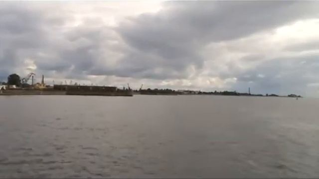 Водная прогулка около Кронштадта смотреть онлайн