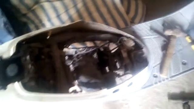 Как снять заднее колесо Хонда дио смотреть онлайн