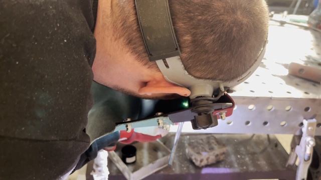 СВАРКА ЧУГУНА CEBORA WIN TIG 230M смотреть онлайн