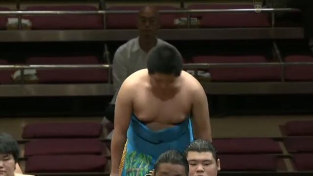 Natsu 2015 Basho Maezumo - Ichiban Shusse смотреть онлайн