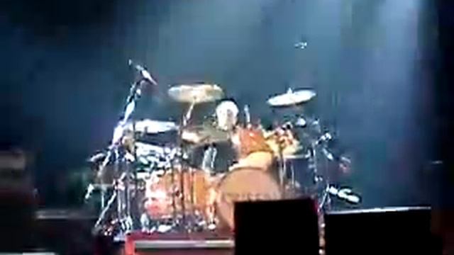 Queen + Paul Rodgers Roger Taylor "drum solo" Duluth, GA смотреть онлайн