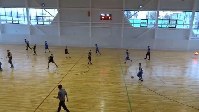 20180316 ДЮБЛ (Воложин) Цмоки-Минск 2 - ФСЦ ДиМ Московского района г.Минска (28:75) - 3 тайм