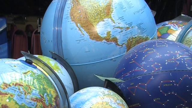 Глобусы смотреть онлайн