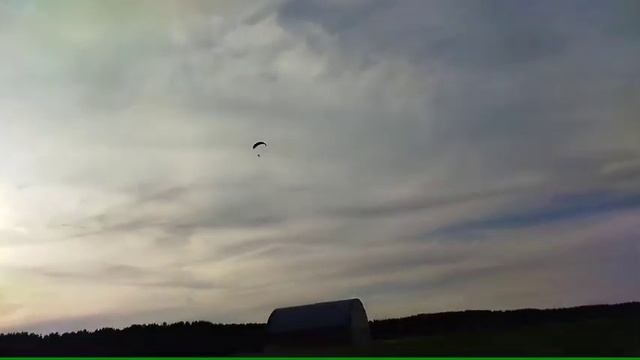 Первый полет на паратрайке. Nova 32 кв. Lifan 18.5л.с. смотреть онлайн