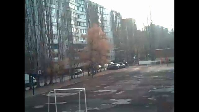 Syma X15W. Пример #2. Посадка на крышу смотреть онлайн