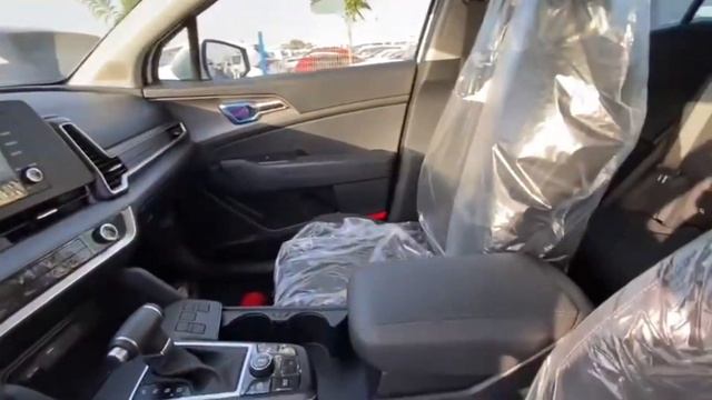 АВТОРЫНОК ДУБАЙ. НОВЫЙ KIA SPORTAGE 2023. ГОРАЗДО ДЕШЕВЛЕ ЧЕМ У ДИЛЕРА В РФ. смотреть онлайн