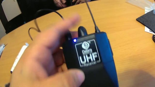 ИСПЫТАНИЕ РАДИОСИСТЕМЫ С ПЕТЛИЧНЫМ МИКРОФОНОМ. Debra Professional Audio UHF.