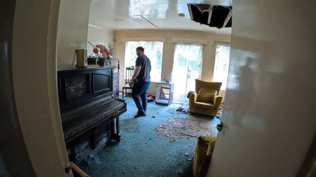 THE MURDER HOUSE OF BRENDA EVANS!. THE CASE WAS NEVER SOLVED …. смотреть онлайн
