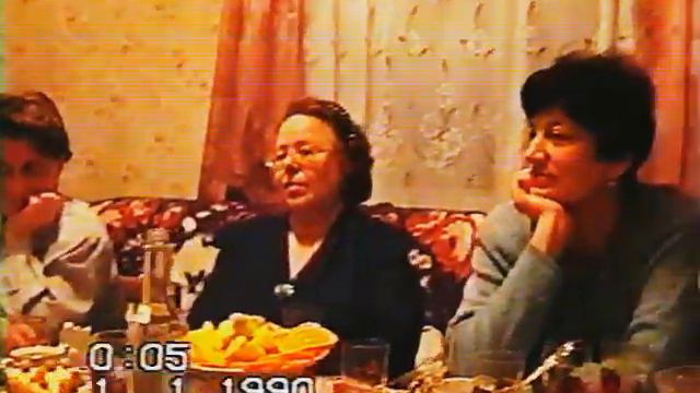 У мамы день рождения смотреть онлайн