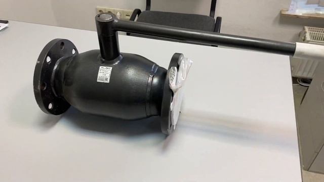 КШ.Ф.П.100.16-01 Ду100 Ру16 Ст.20 Кран шаровый универсальный фланцевый полнопроходной стальной смотреть онлайн