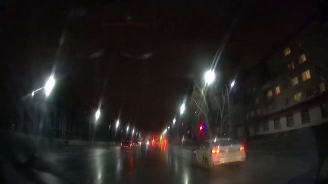 Движение на автомобиле по Тюмени до ЖК Айвазовский и обратно/Trip on the Tyumen city streets смотреть онлайн