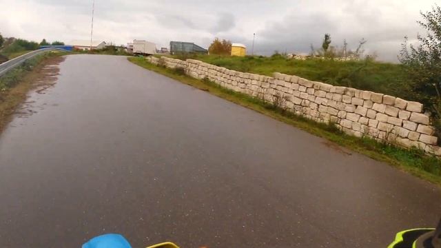 Motorrad unter 1000€?? / SUZUKI DR125 "TEST" смотреть онлайн