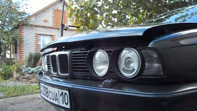 Как должен открываться капот BMW e34 смотреть онлайн