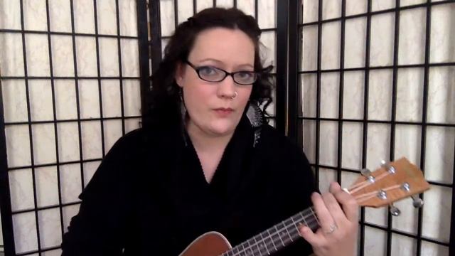 Don't Dream it's Over - Crowded House Ukulele Cover by Sally Mayhem смотреть онлайн