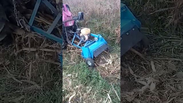 Мульчер Пахарь. Пробный выезд на хтз-012. смотреть онлайн