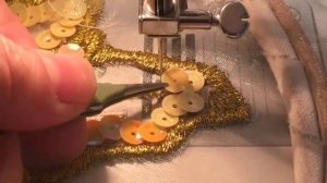Вышивка на швейной машинке. КАК ПРИШИТЬ ПАЙЕТКИ И БИСЕР  на швейной машинке?Sequins Sewing Machine