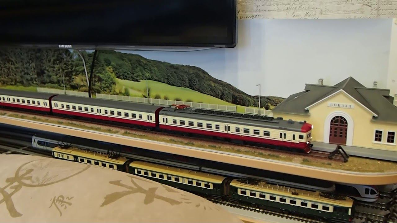 ЭР22-33 смотреть онлайн