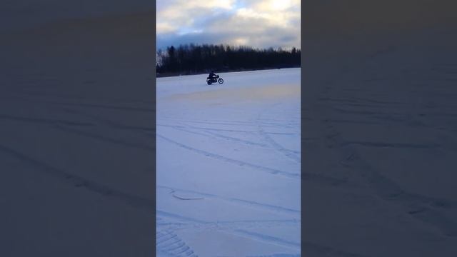 Трицикл из Иж-Планета-5 зима 11.12.2016г. смотреть онлайн