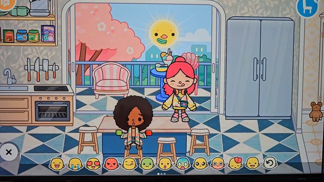 Какими бывают дети! Знакомо вам? Видео история в игре Тока Бока. #токабока смотреть онлайн