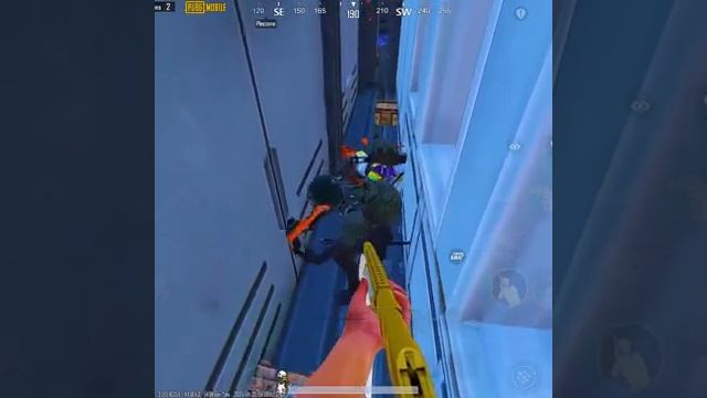 Pubg Back To Back Clutch Pubg Mobile in Hindi смотреть онлайн