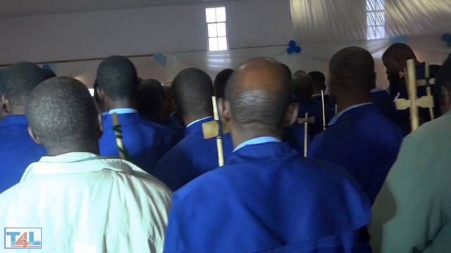 Esibusisweni Mdumezulu (Shongwe & Menzi from House of Prayer) смотреть онлайн