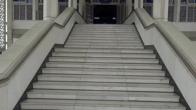Blue Mosque - Shah Alam, Malaysia смотреть онлайн