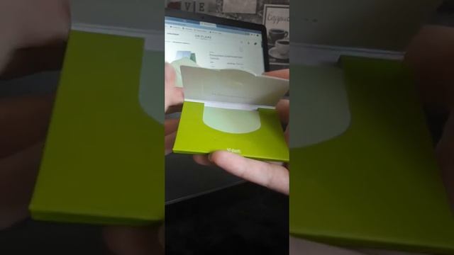 Орифлейм. Матирующие салфетки и крем флюид для жирной кожи смотреть онлайн