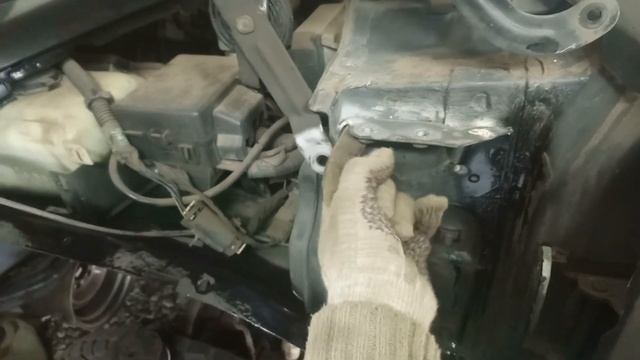 Ремонт Шеви.Кронштейны кузова и рессор.Подушки.Переднее крыло.Задний фонарь.Топливная горловина. смотреть онлайн