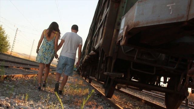 DANI & CRISTINA (+LEO) смотреть онлайн