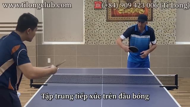 How to do 4 Backhand Flick techniques from basic to advanced | Ti Long guides French students ?? смотреть онлайн