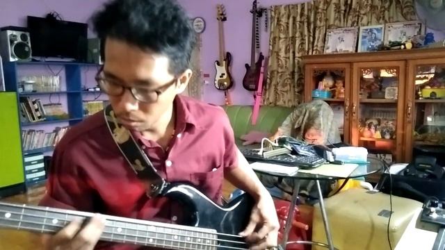 เธอที่รัก Bass Cover смотреть онлайн