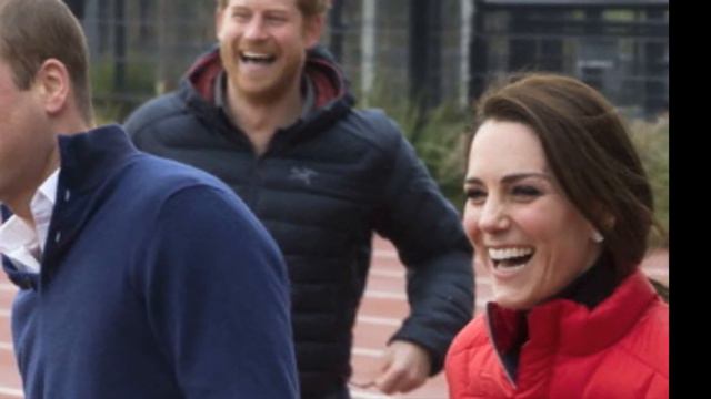 🚨William's LOVER NAMED before Kate Middleton's CANCER RELEASE INVESTIGATED after COMPLAINT смотреть онлайн