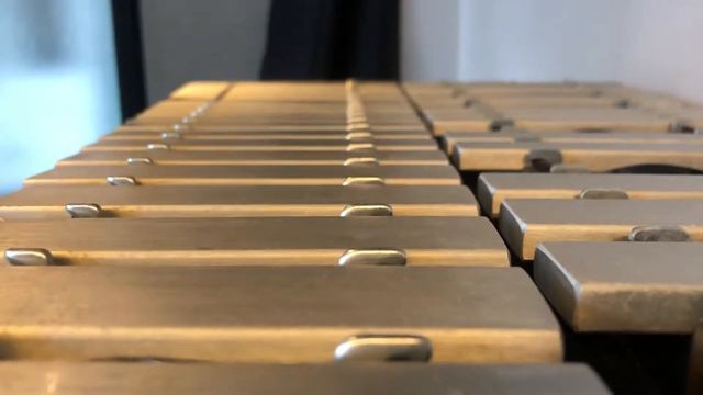YAMAHA YT-280B смотреть онлайн