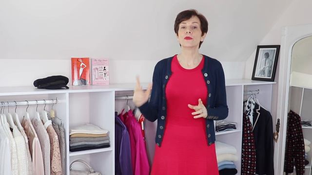 How To Wear Bright Colours For Women Over 50 смотреть онлайн