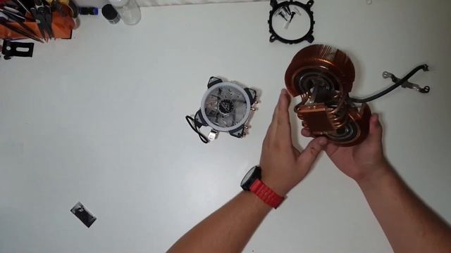 Крутой кулер под процессоры AMD и Intel DELEFUN
